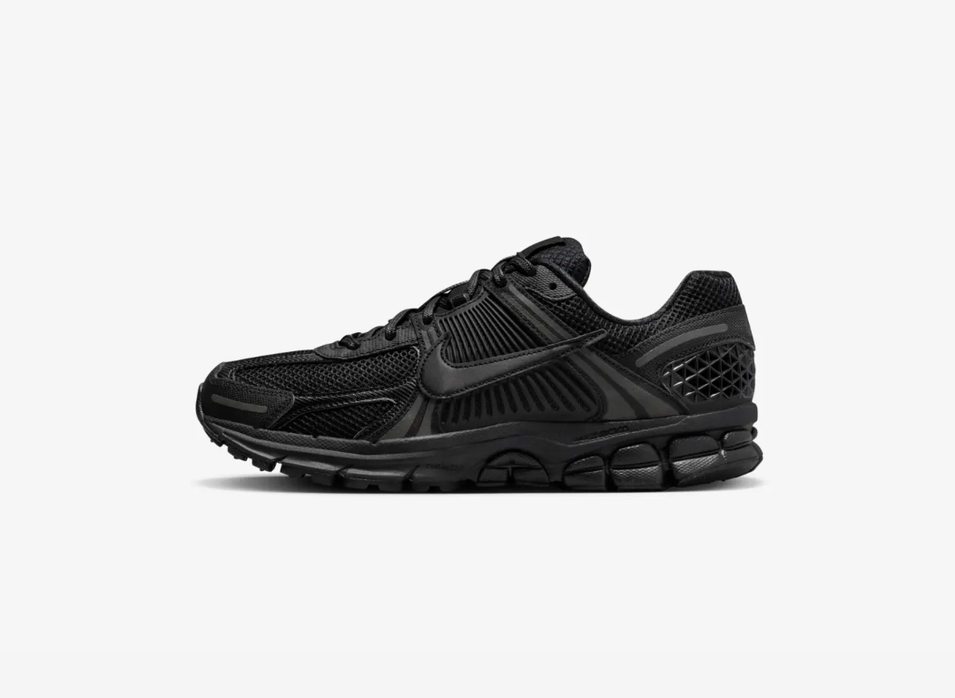 Nike Zoom Vomero 5 Black (M)