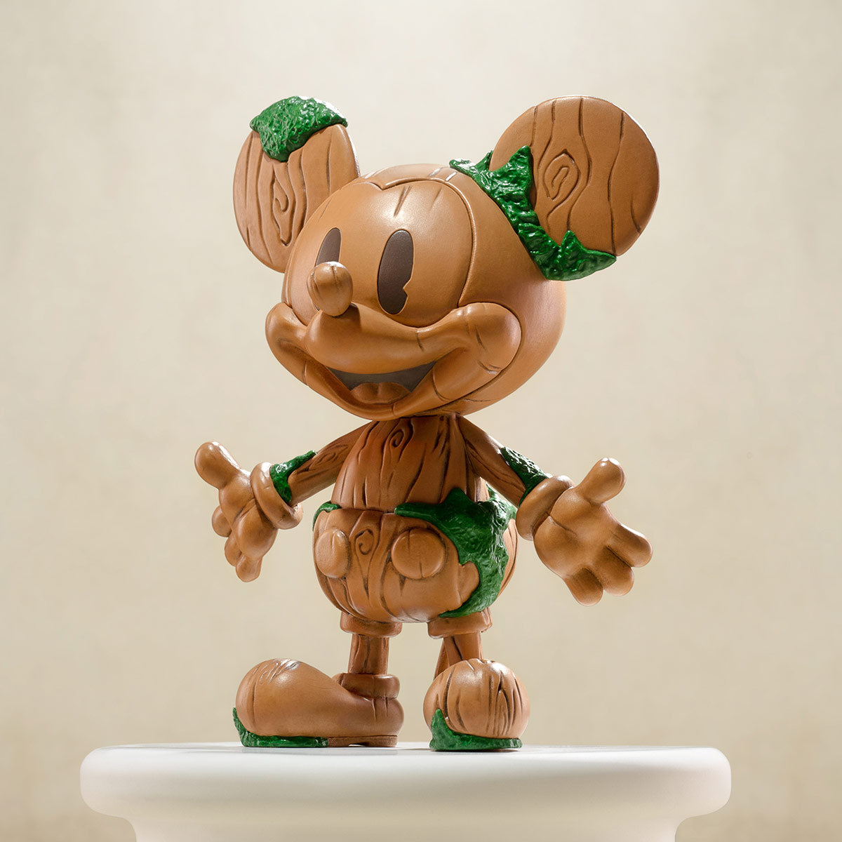 Disney 100th anniversary Mickey Ever-Curious Series
