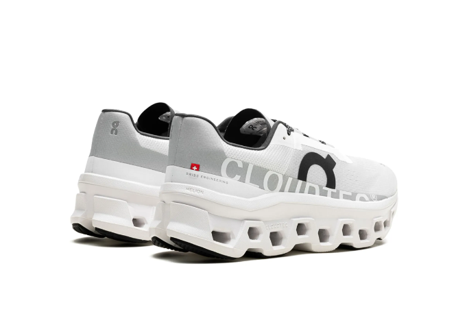 On Running Cloudmonster All White 6198434 (M)