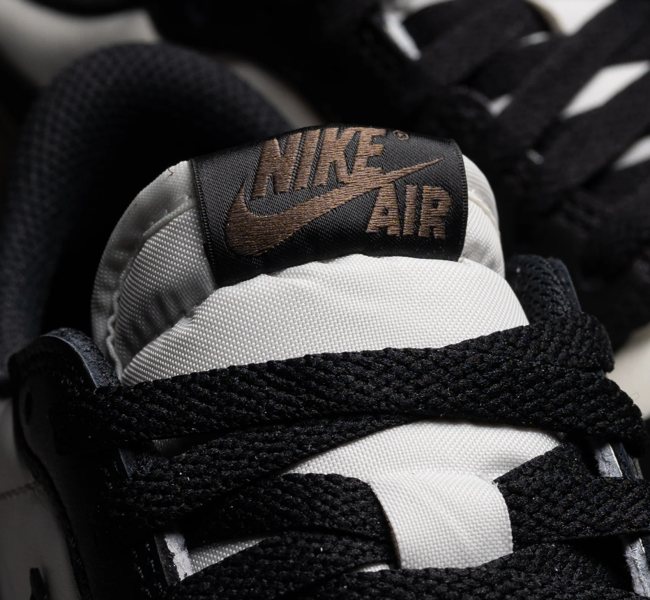 Air Jordan 1 Low OG Mocha (M)