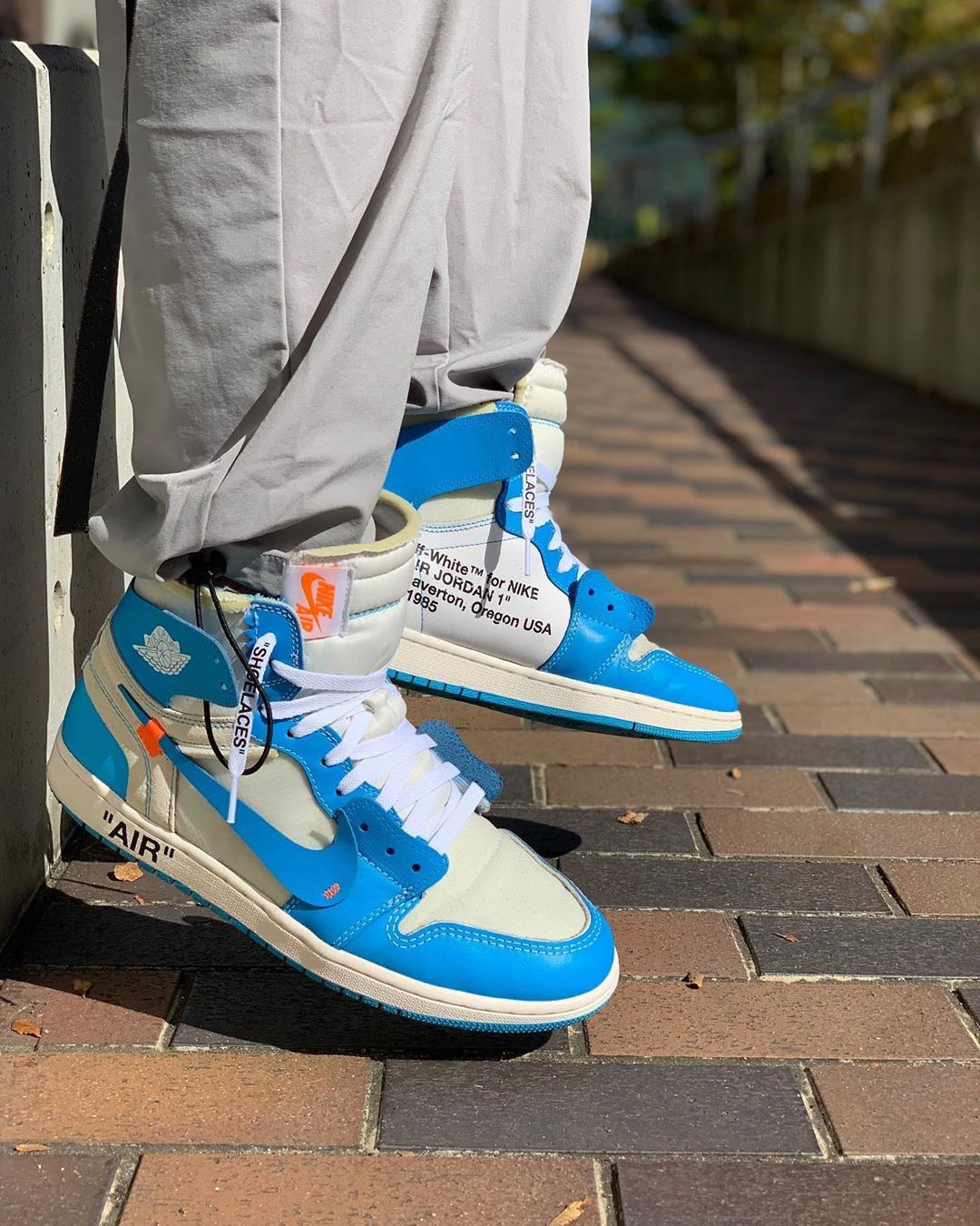 Nike Jordan 1 Retro High Off-White University Blue (M)