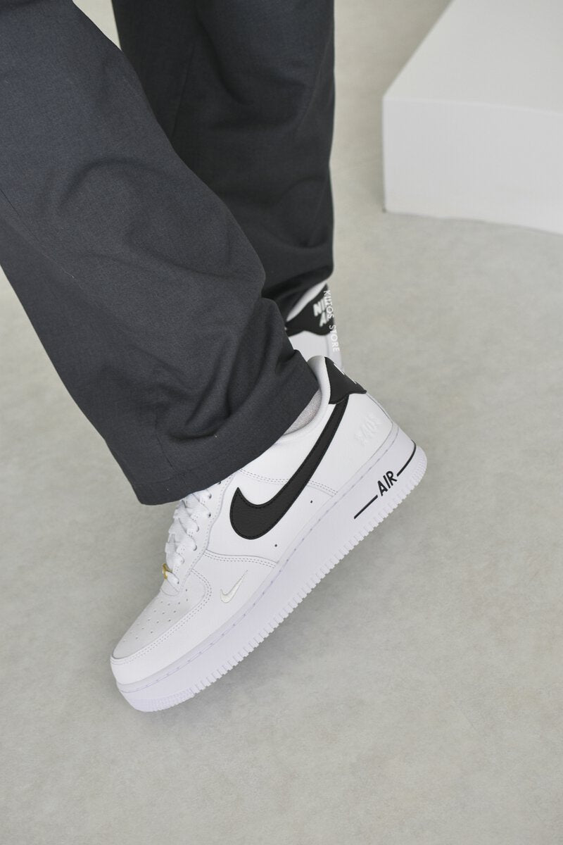 Nike Air Force 1 Low White Black (2022) (W)