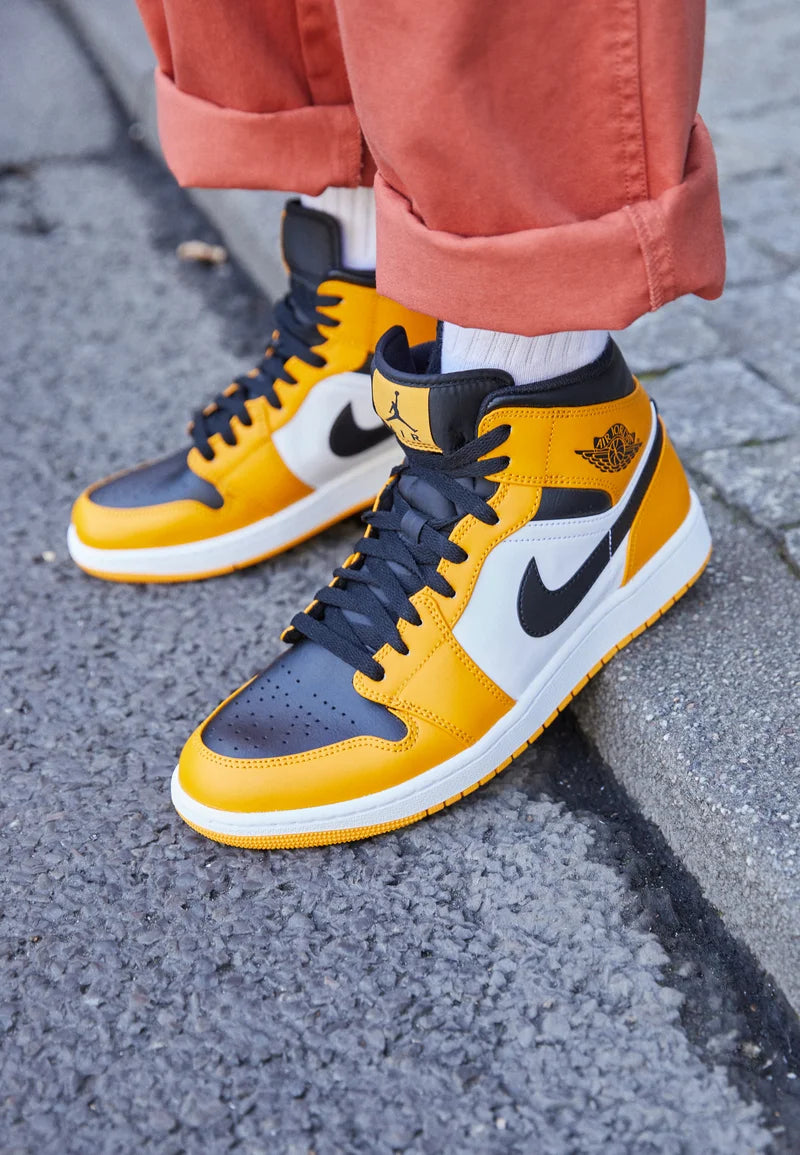 Nike Jordan 1 Mid Taxi (M)