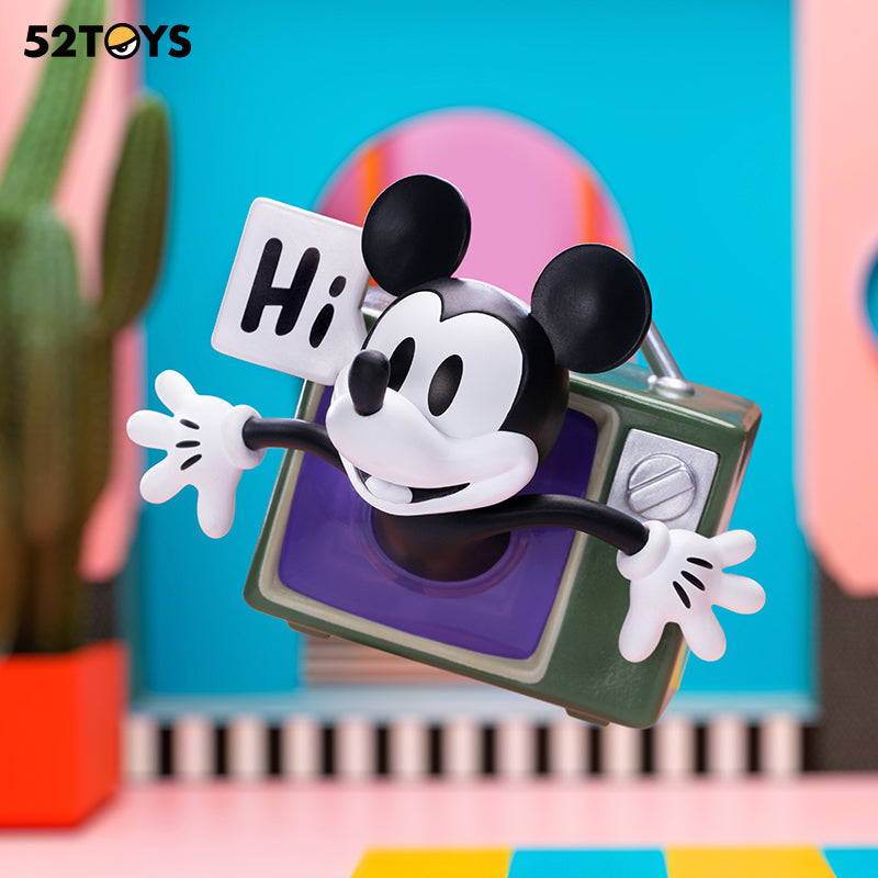 Mickey mouse color hunting