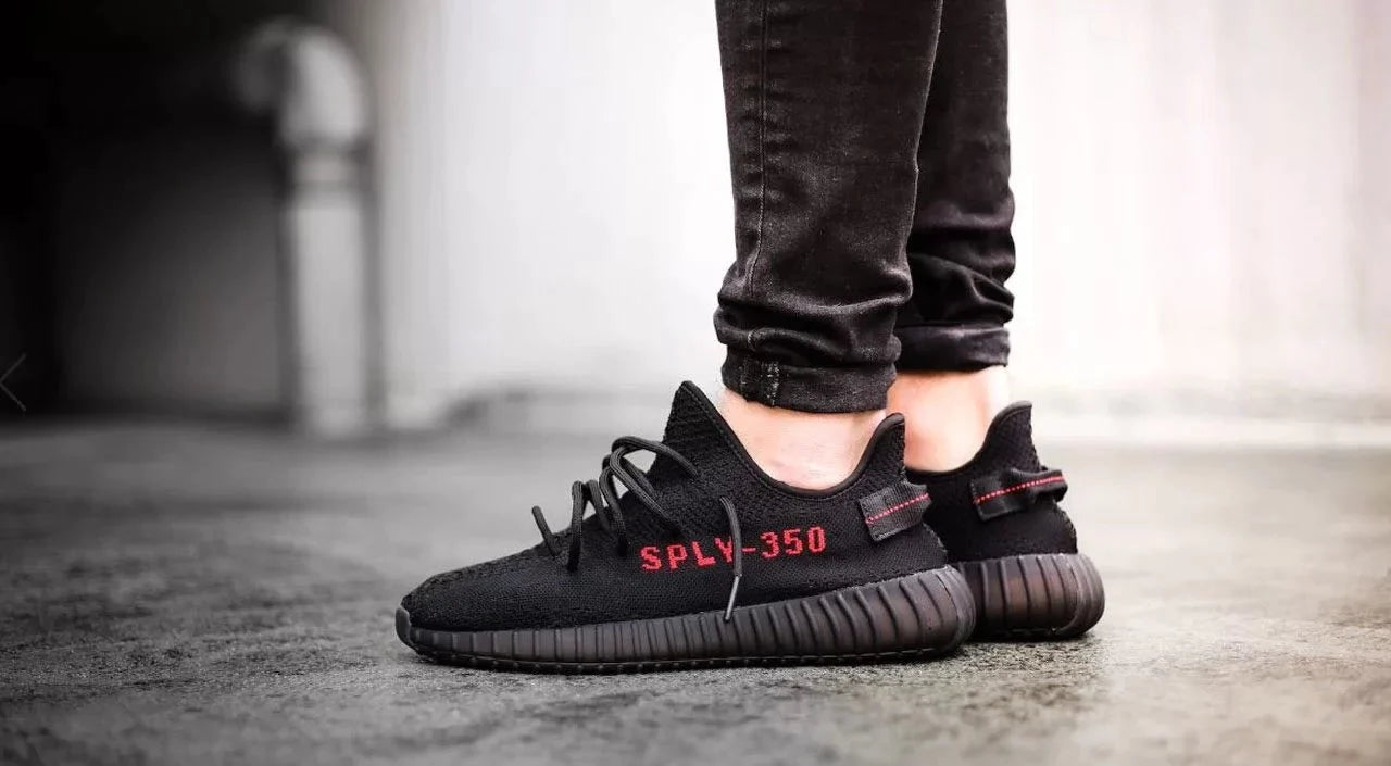 Yeezy Boost 350 V2 Bred (M)