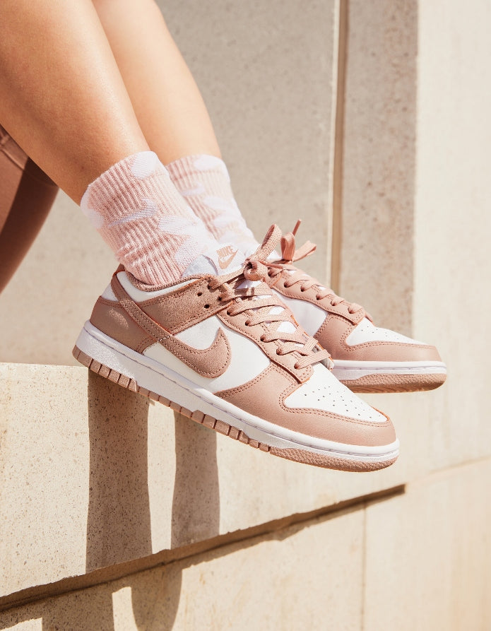 Nike Dunk Low Rose Whisper (W)