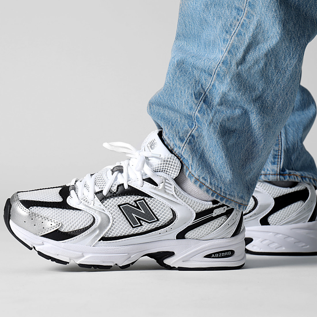 New Balance 530 White Silver Metallic Black (M)