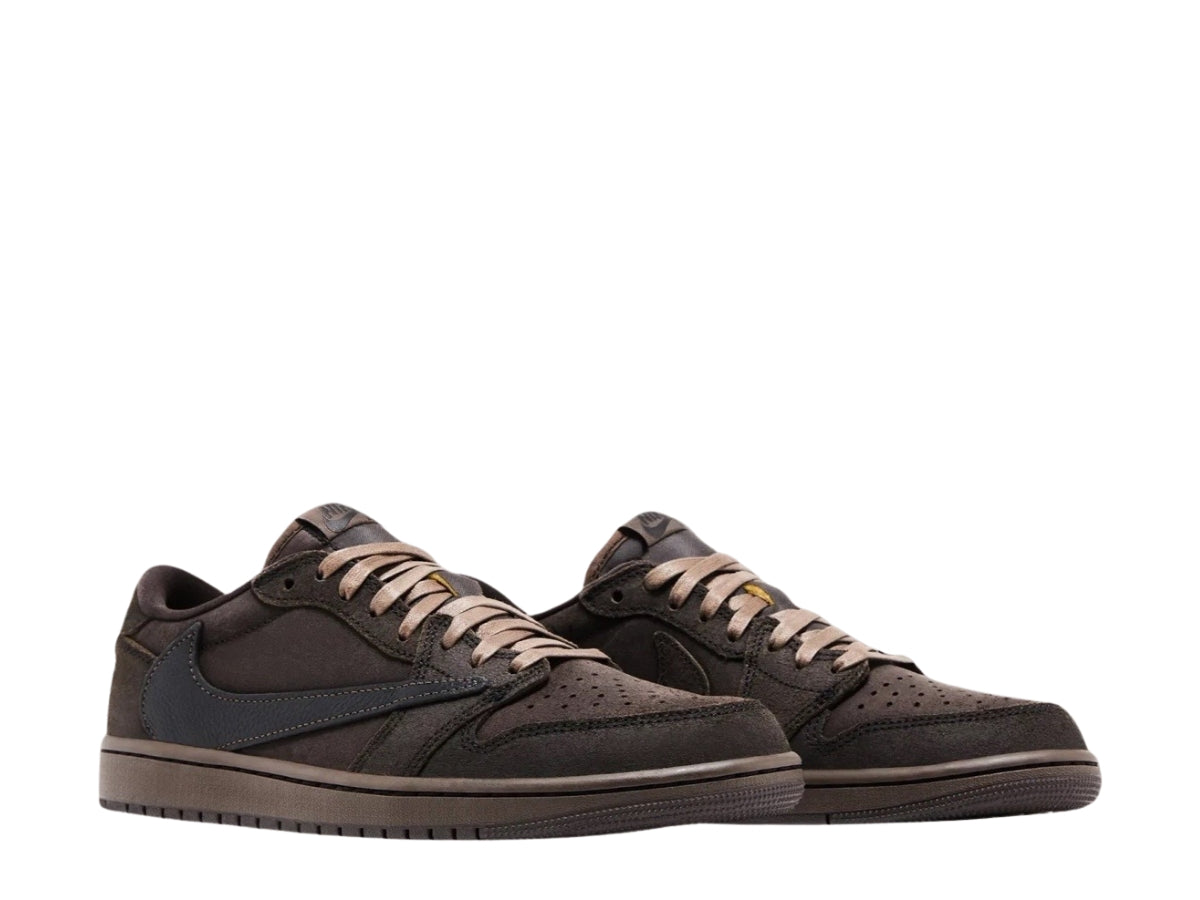 Jordan 1 Retro Low OG SP Travis Scott Velvet Brown (M)