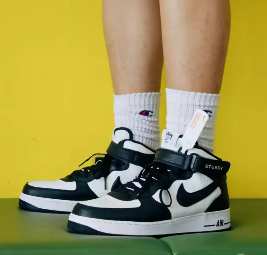 Nike Air Force 1 Mid x Stüssy Black and Light Bone (M)