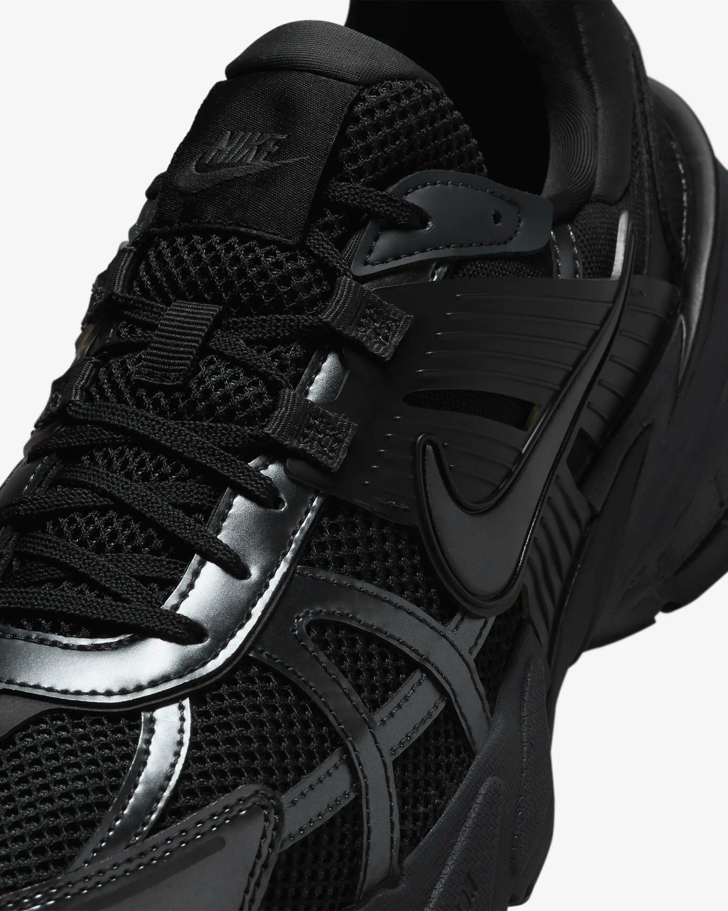 Nike V2K Run Black Dark Smoke Grey (M)