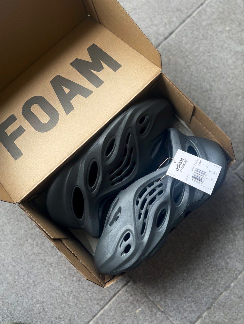 Adidas Yeezy Foam RNR Carbon (M)