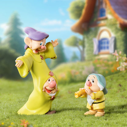 Disney Snow White Classic Series Figures