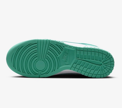 Nike Dunk Low Clear Jade  (M)