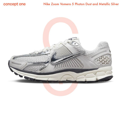 Nike Zoom Vomero 5 Photon Dust and Metallic Silver (W)