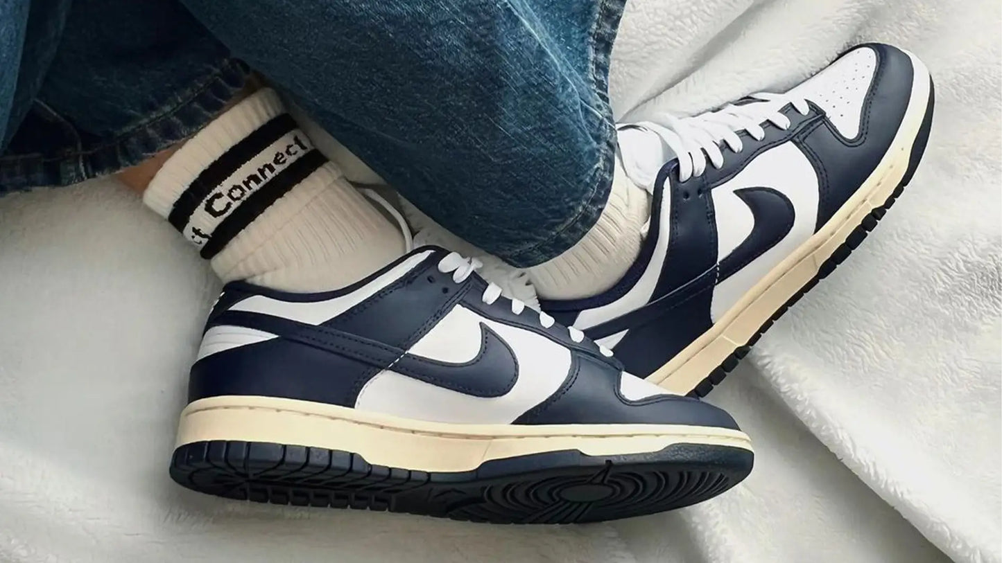 Nike Dunk Low Vintage Navy (W)